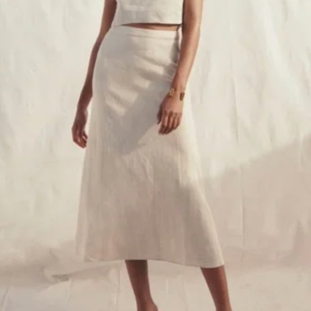 Reformation Silas Linen Skirt NWT (Size 8)